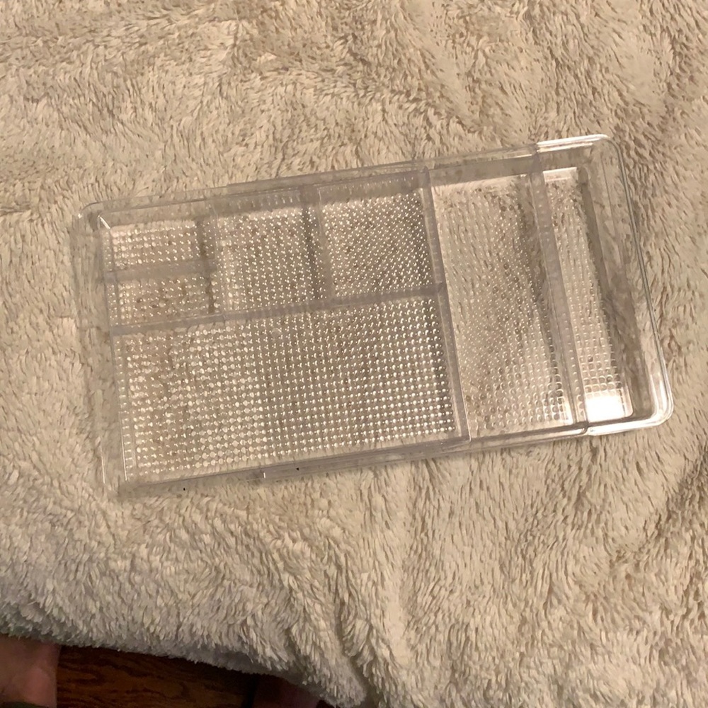 make up holder